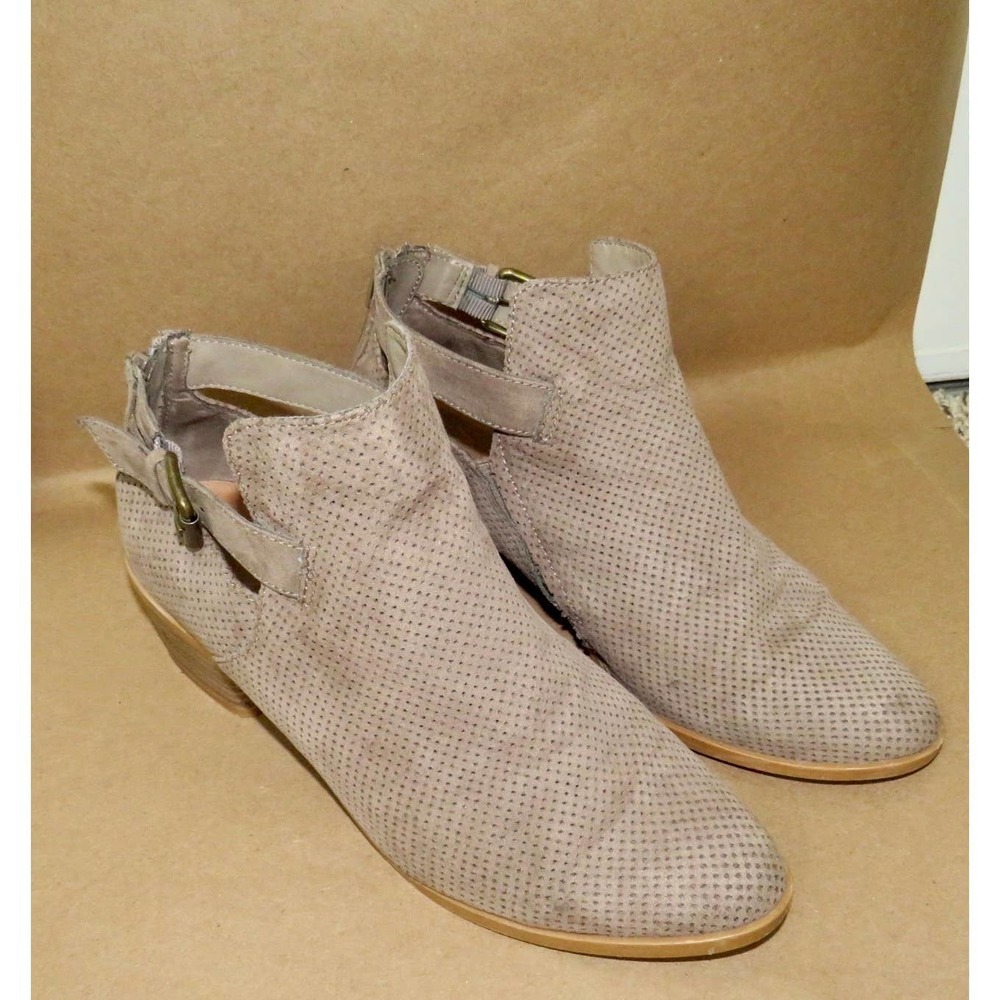 Dolce Vita Taupe Bootie - Size 8 - Picture 3 of 7